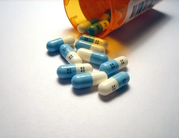 Скрининг 1191 одобренного FDA препарата выявил кандидатов для лечения преждевременных родов