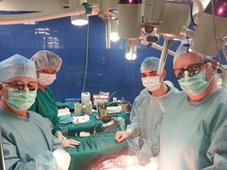 В ВМА им. Кирова была проведена уникальная операция на сердце при помощи инновационного биологического протеза Medtronic 3f Enable
